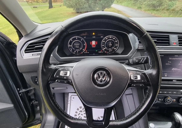 Volkswagen Tiguan cena 94200 przebieg: 154000, rok produkcji 2017 z Miłakowo małe 562